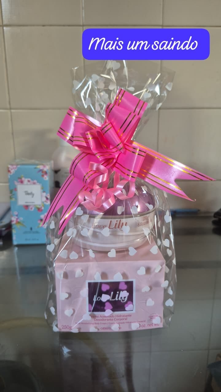 Presente Love Lily — creme acetinado 250 g