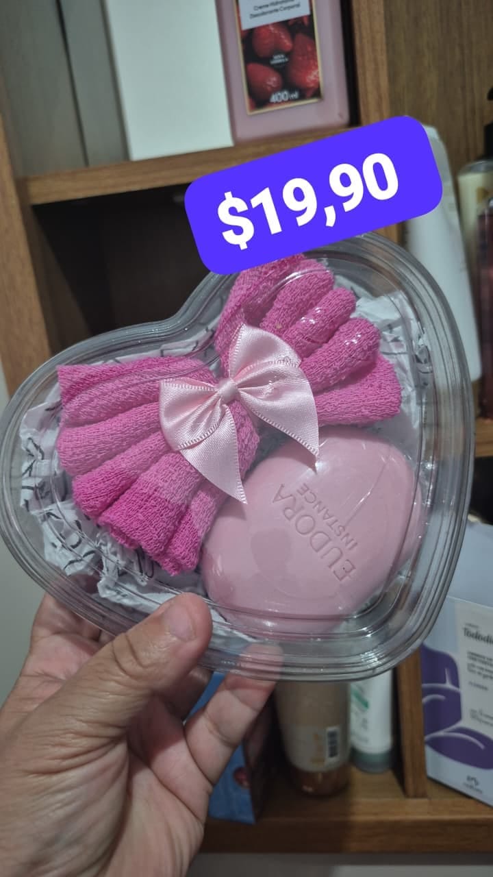 Kit toalha e sabonete Eudora — rosa